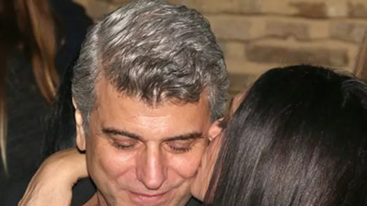 Βλαδίμηρος Κυριακίδης: Σπάνια βραδινή έξοδος με την σύζυγό του 